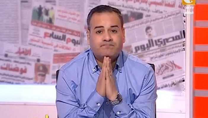 بالفيديو.. تعفن قدم سيدة في مستشفى قصر العيني وخروج الدود منها