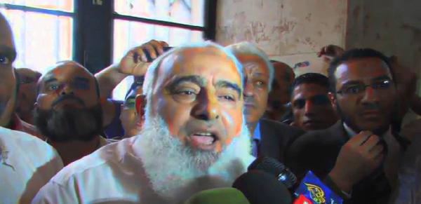 17ديسمبرالحكم فى استئناف أبو إسلام ونجله بقضية تمزيق الإنجيل