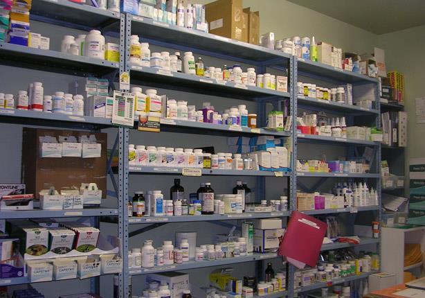 “الدواء”.. أزمة مستمرة حتى فبراير 2017