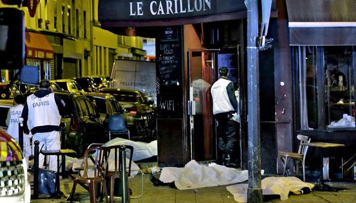 الرئيس الفرنسي يُحمِّل “تنظيم الدولة” مسؤولية هجمات باريس