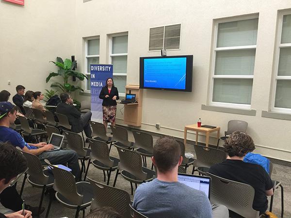 إعلاميو السيسي نماذج تدرس لـ”عدم المهنية” ضمن مناهج الصحافة البريطانية