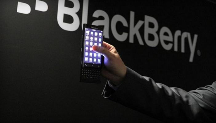 “بلاك بيري” تعود للمنافسة من جديد بهاتف Vienna