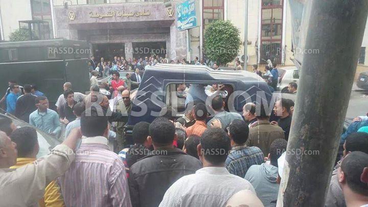 أمن الانقلاب يختطف 10طلاب في “الزقازيق” ويقتادهم لمكان غير معلوم