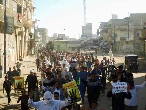 مسيرة في حوش عيسى بالبحيرة رفضًا لقمع داخلية الانقلاب