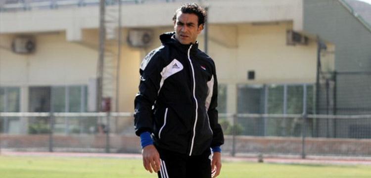 استدعاء عصام الحضري للانضمام لبعثة المنتخب بتونس