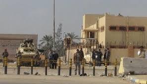 إضراب 4 ضباط محبوسين على ذمة قضية “هروب مساجين المستقبل” عن الطعام