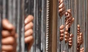 معتقلو مركز المنصورة يتعرضون للتعذيب بعد اعتزامهم الإضراب