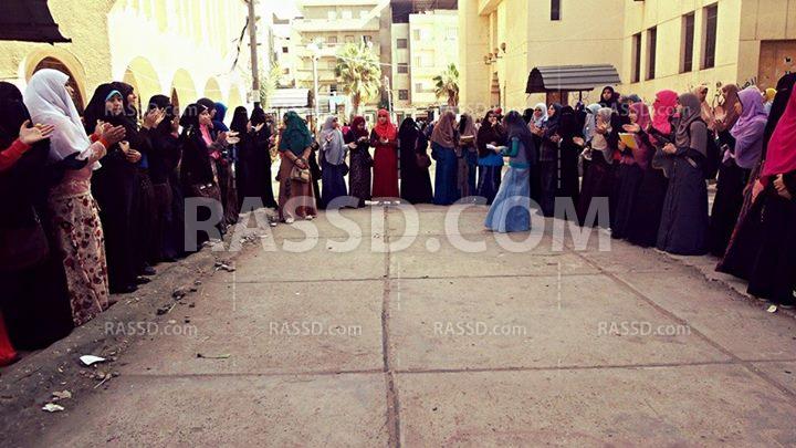 وقفة بكلية الدراسات الإسلامية في المنصورة في ذكرى محمد محمود