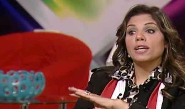 الملحقة الثقافية المصرية بقطر توقف الدراسة  وترقص على “تسلم الأيادي”