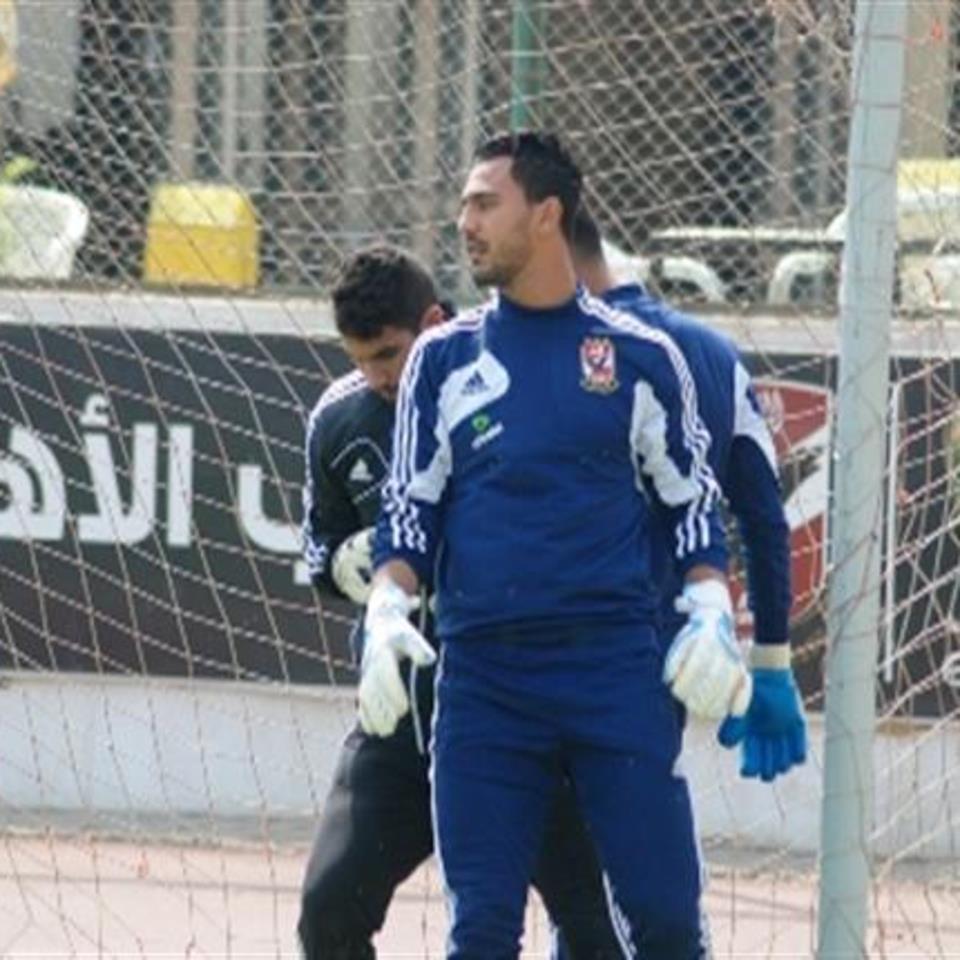 مسعد عوض يسعى للرحيل عن الأهلي