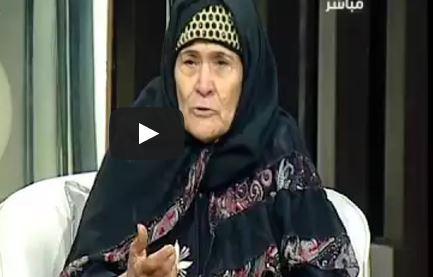 فيديو| مؤيدة للسيسي “هو أحسن من النبي ومن الكل”