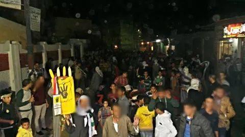 مظاهرة ليلية لرافضي الانقلاب بحوش عيسي