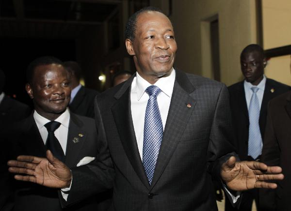 الرئيس البوركيني المتنحي يغادر إلى المغرب