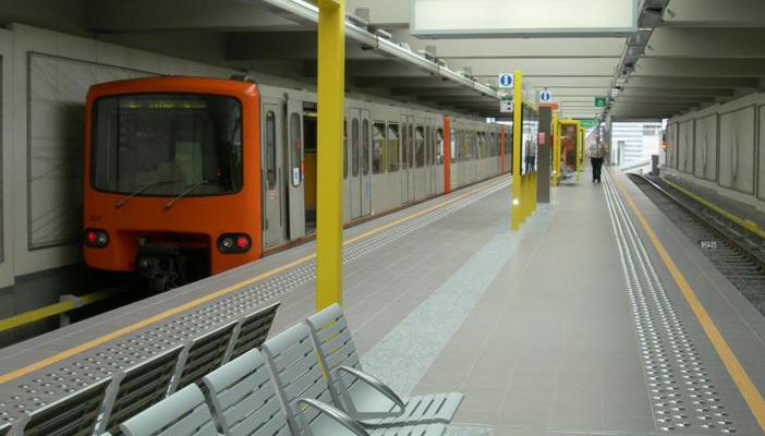 إغلاق مترو بروكسل بعد رفع حالة الإنذار للدرجة القصوى