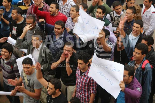 غضب عام بين طلاب مصر بعد مجزرة الأزهر