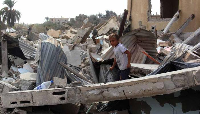 مقتل سيدة جراء قصف مدفعي لمنزلها بـ”رفح”