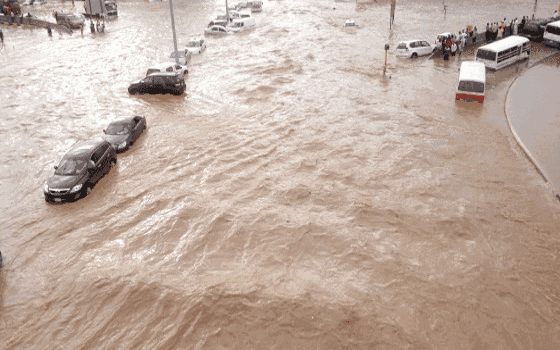 ارتفاع ضحايا سيول أودية جنوبي المغرب إلى 17