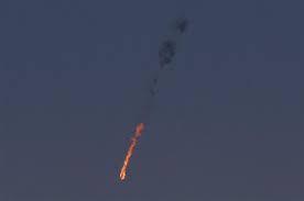 بالفيديو.. شاهد لحظة إسقاط تركيا للطائرة الروسية وقفز قائدها بالمظلة