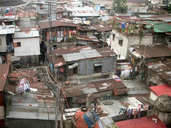 فاينانشيال:انتشار المباني العشوائية في مصر وسط غياب حكومي