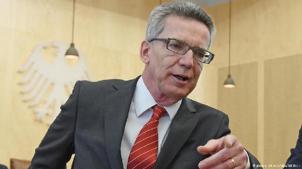 ميزييه: نعمل علي توزيع أكثر عدلا للاجئين