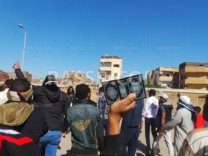 مسيرة صباحية في أسوان تنديدًا بحكم العسكر