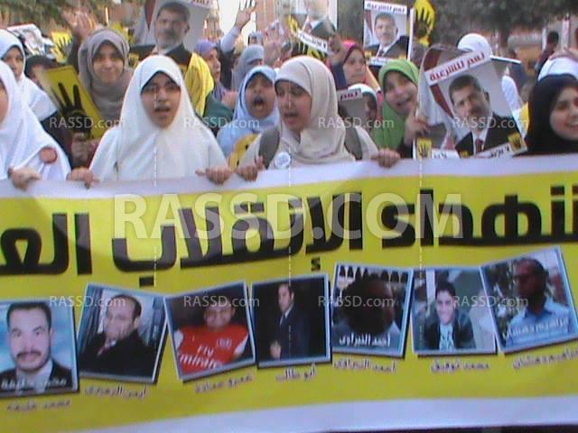 مسيرة لطلاب فاقوس ضد الإنقلاب تضامنا مع حرائر الاسكندرية