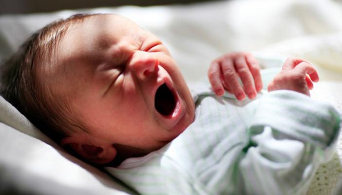 10 أفكار لنوم مولودك دون مشاكل