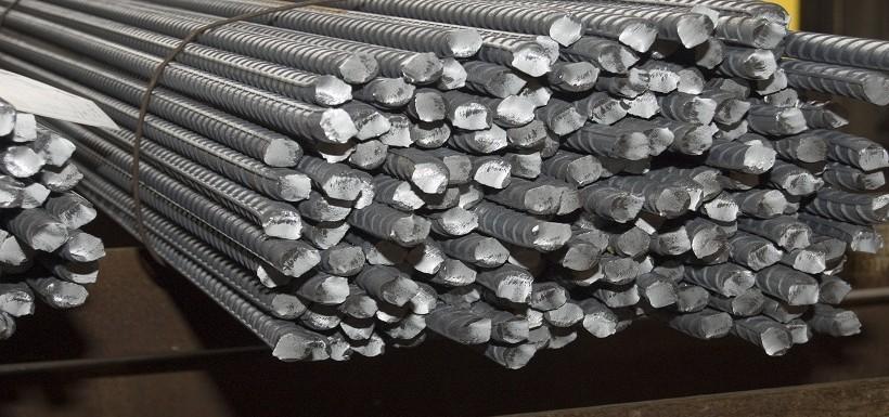 حديد “عز” يسجل 5217 جنيهًا للطن وإسمنت “القومية” 650