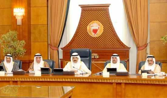 الحكومة البحرينية تقدم استقالتها بعد تشكيل مجلس النواب