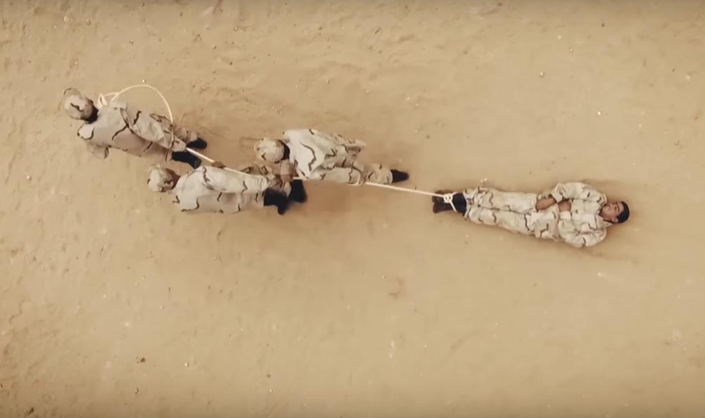 عن العساكر والغلابة – وائل قنديل