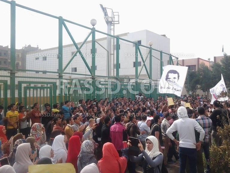 طلاب بنى سويف يتظاهرون احتجاجا على اعتقال زملائهم