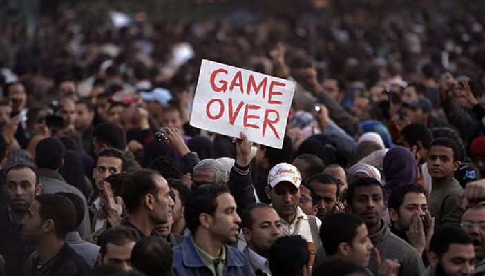 بالفيديو.. إعلاميو السيسي يحذرون من ثورة جديدة