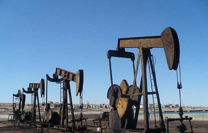 اتفاق “أوبك” يزيد عجز الموازنة المصرية.. ويرفع أسعار البنزين