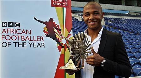 أبو تريكة يهنئ “براهيمي” على جائزة “الأفضل” أفريقيًا