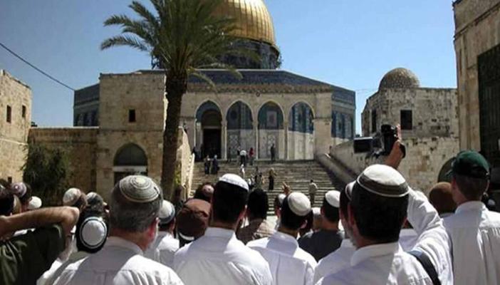 26 مستوطنًا “إسرائيليًا” يقتحمون ساحات المسجد الأقصى اليوم