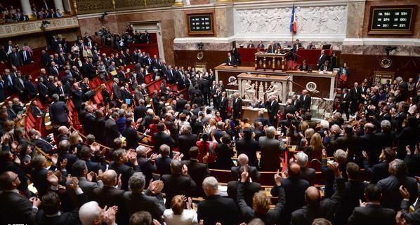 البرلمان الفرنسي يتبنى  قرارًا للاعتراف بدولة فلسطين