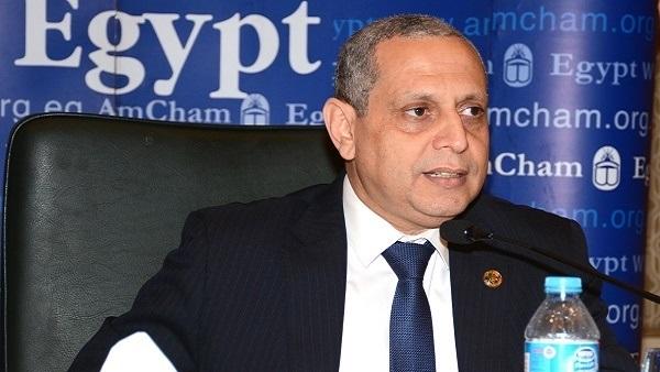 بالفيديو.. رئيس مصلحة الجمارك: لم نقترب من الخمور في التعريفة الجمركية