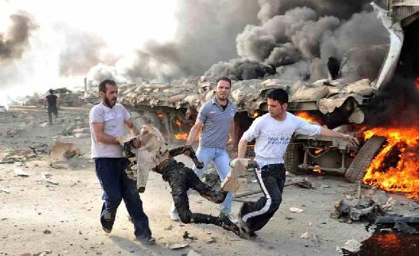 المرصد السوري: مقتل 220 ألف وإصابة 1.5 مليون منذ بدء الثورة