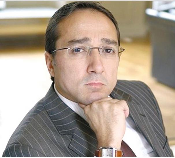 استقالة مستشار الرئيس الفرنسي لاتهامه بالفساد