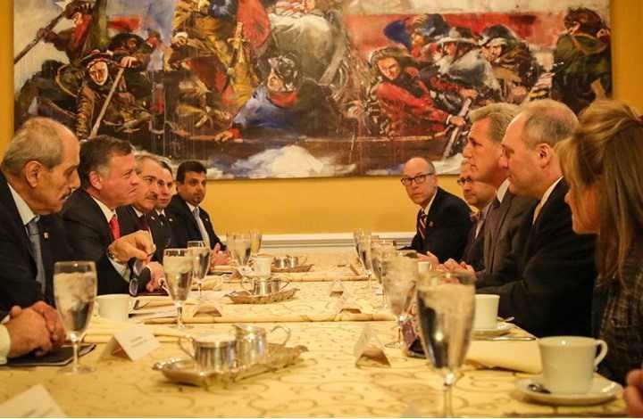 ملك الأردن يدعو الولايات المتحدة لدعم مصر