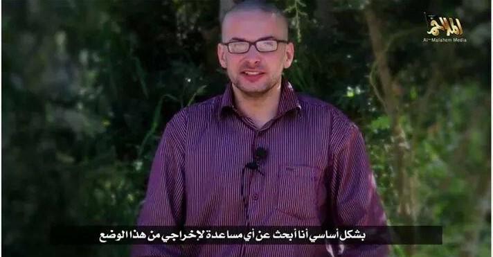 تنظيم القاعدة يهدد واشنطن بإعدام رهينة أمريكي خلال 3 أيام