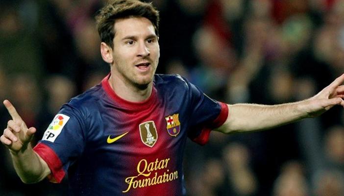 تشافي: ميسي الأوفر حظًا للفوز بالكرة الذهبية