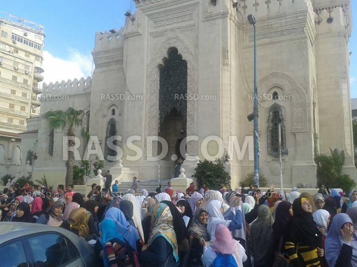 وصول مسيرة جامعة الاسكندرية للقائد إبراهيم