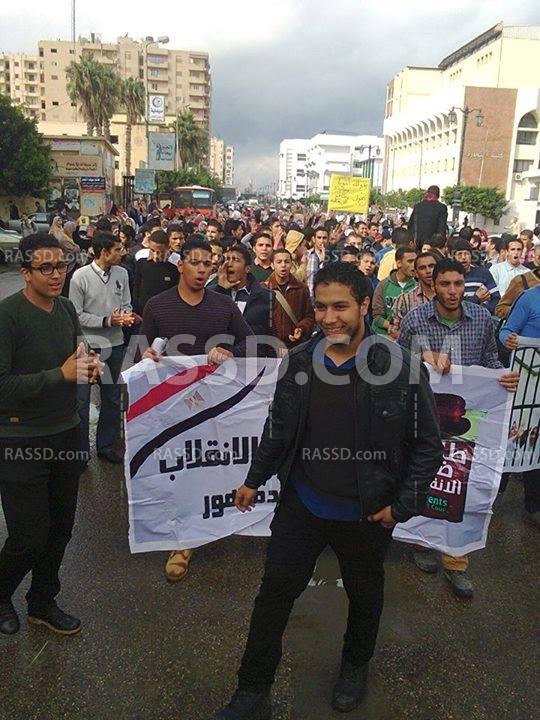 مسيرة لطلاب دمنهور تنديدا بحكم العسكر