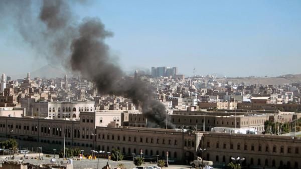 مقتل 52 طبيب وإصابة 162 حصيلة تفجيرات اليمن اليوم