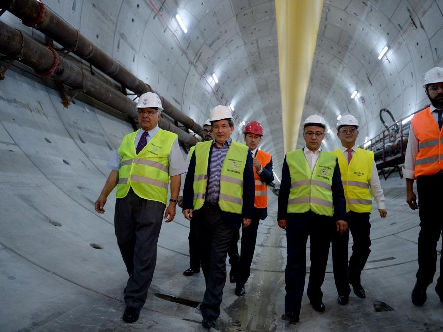 تعرف على نفق “أوراسيا” التركي.. الأول من نوعه في العالم