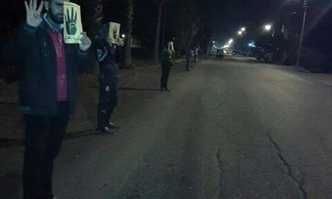 سلسلة بشرية في الدقهلية لـ “شباب ضد الانقلاب”