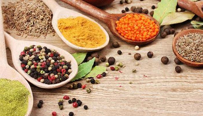 أفضل 7 أعشاب لإنقاص الوزن