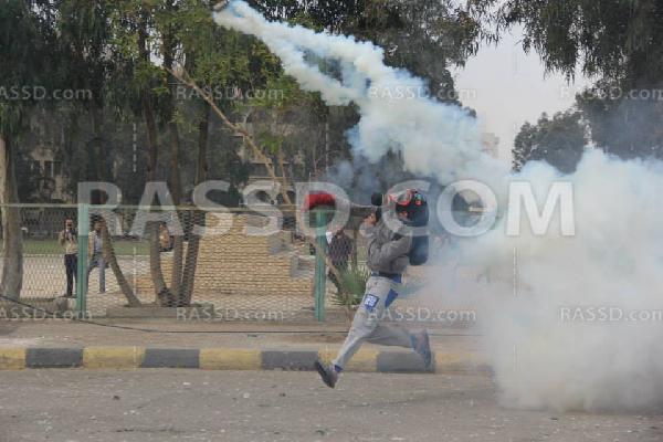 البقري يؤكد إقتحام الجيش جامعة الأزهر اليوم