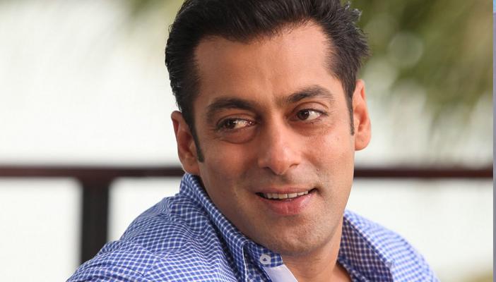 بعد اتهامه بدهس 5 أشخاص.. “محكمة هندية” تقضي ببراءة “سلمان خان”